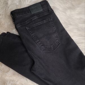 LUCKY Brand black jeans sz 6/28
